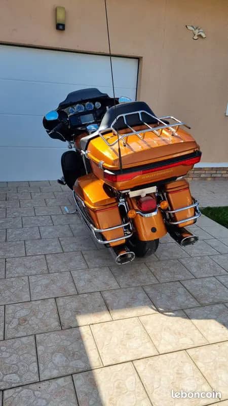 Electra Glide Ultra Limited · photo 3