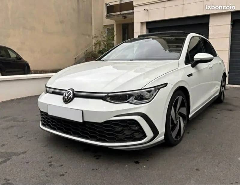 Volkswagen Golf VIII GTD 200ch · photo 2