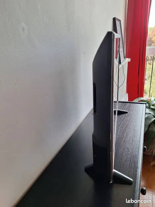 Tv Lg en bon etat de 2016 · photo 2