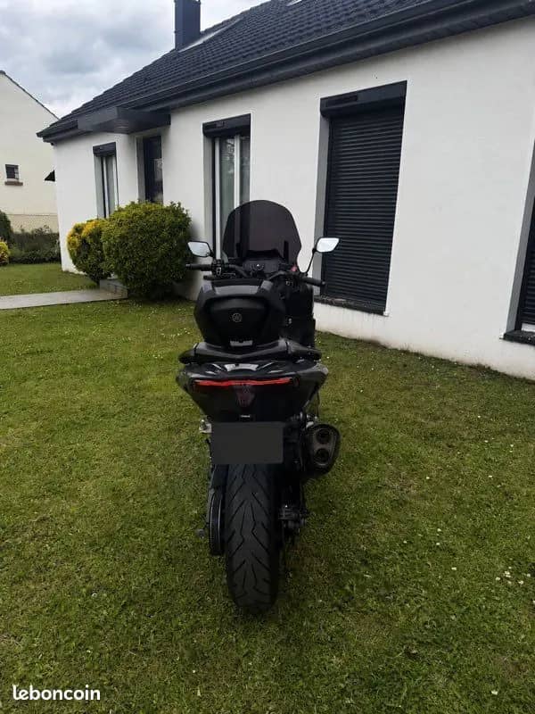 yamaha tmax 560 tech max · photo 3