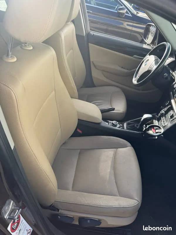 BMW x1-2.0Diesel 177ch BVA 135MKM-GPS SPORT · photo 3