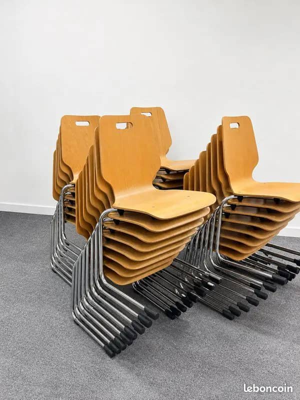 Chaise empilable professionnelle en bois – Structure chromée – Très ro · photo 2