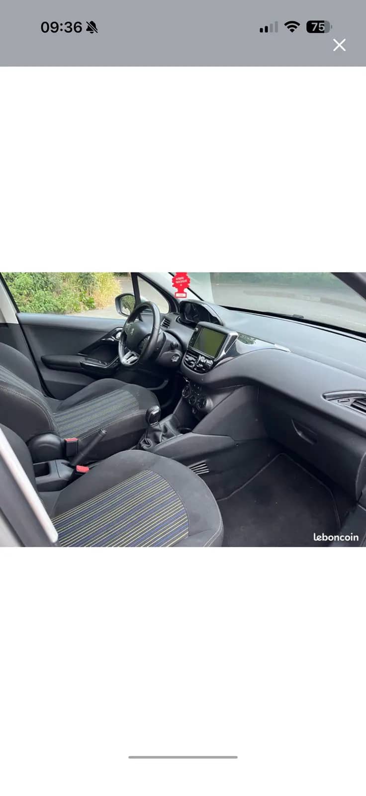 Peugeot 208 Urban style · photo 2