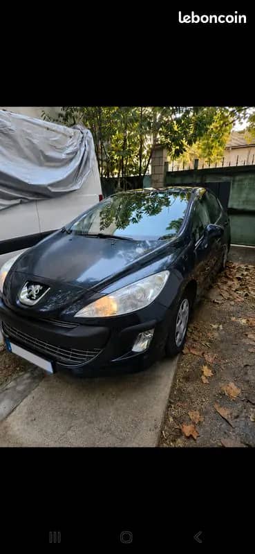 peugeot 308 · photo 2
