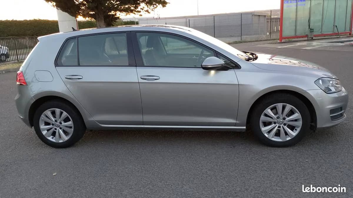 volkswagen Golf 7 · photo 2