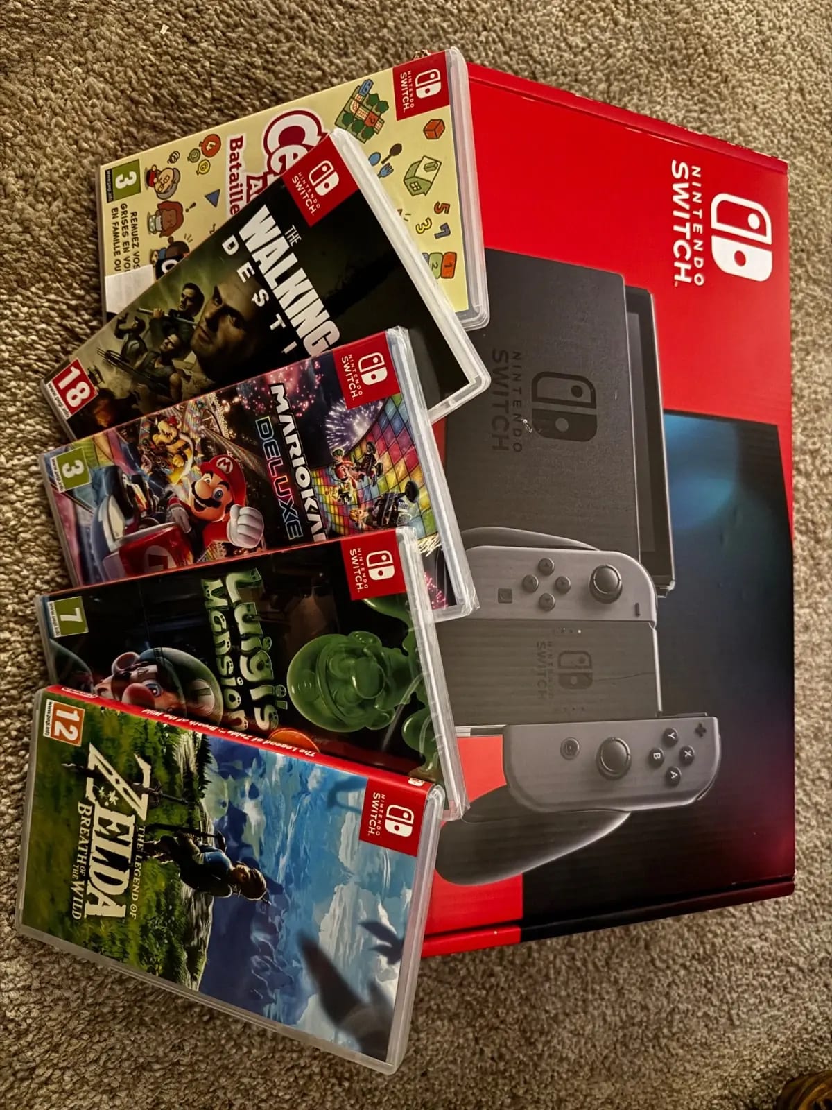 Nintendo switch 5 jeux dont 2 sous blister . · photo 1