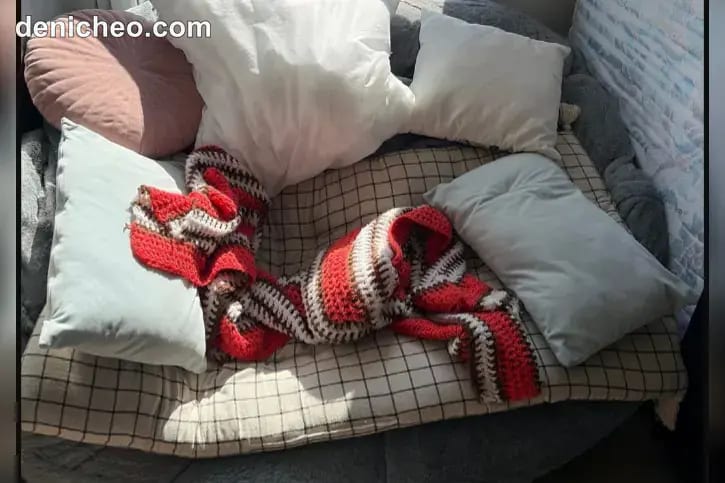 Grand pouf rond XXL – Très bon état – Diamètre 1,05 m · photo 1