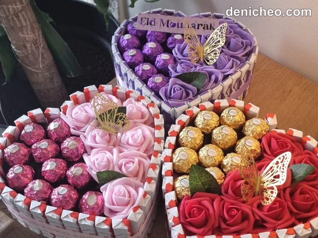 Coffret cadeau cœur personnalisé avec chocolats Ferrero & Roses · photo 1