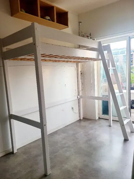 Lit mezzanine 1 place · photo 1