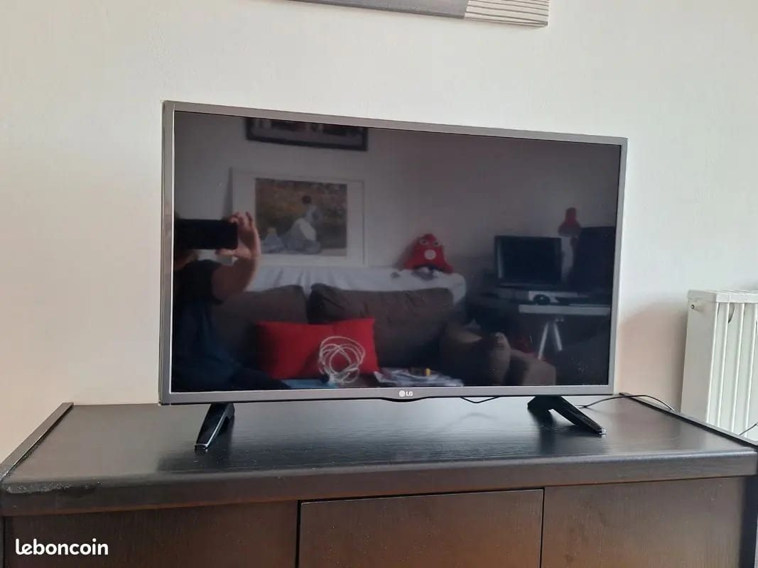 Tv Lg en bon etat de 2016 · photo 1