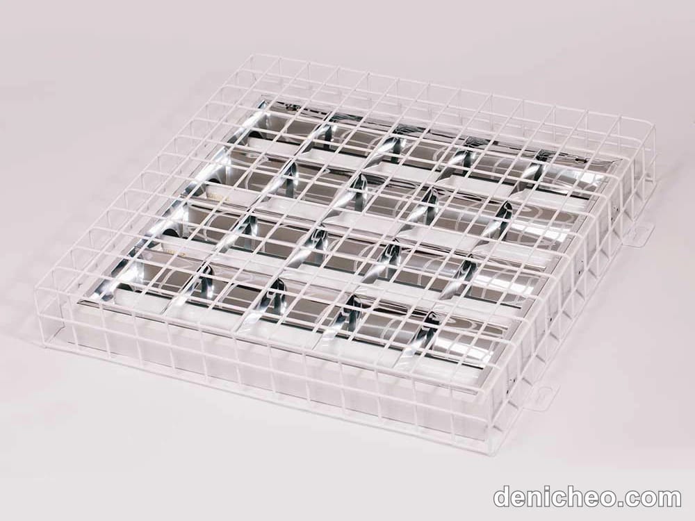 Grille de protection pour luminaire KO418 4X18W · photo 1